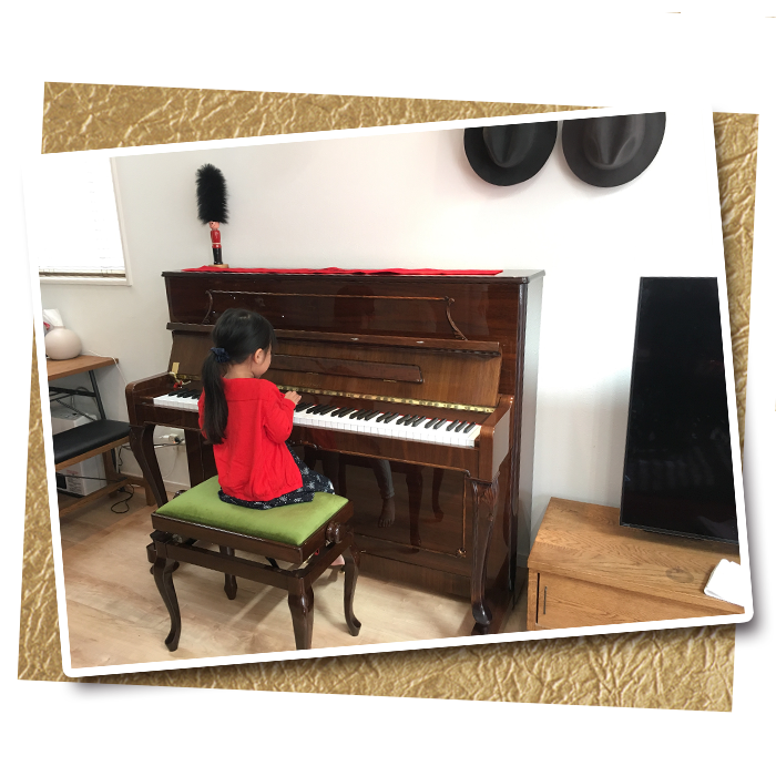 ［静岡県浜松市在住のお客様　ペトロフP118C1（アップライトピアノ）］