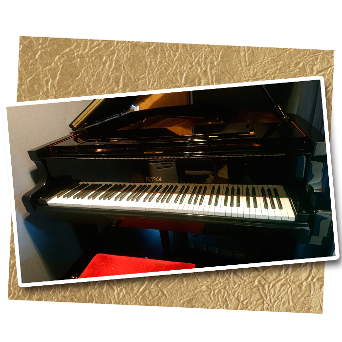 ［浜松市在住のお客様　P173Breeze STANDARD（グランドピアノ）］