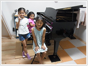 「カワイKG-2C（グランドピアノ）・ヤマハU3M（アップライトピアノ）のクリーニング」